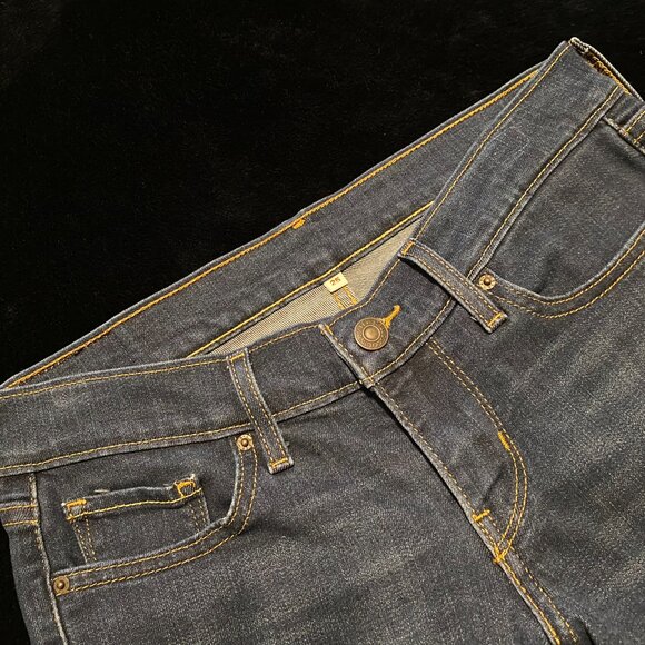 LEVI STRAUSS & CO. 5-Pocket Denim Mid-Rise Jeans Shorts Sz 25 - Picture 4 of 5